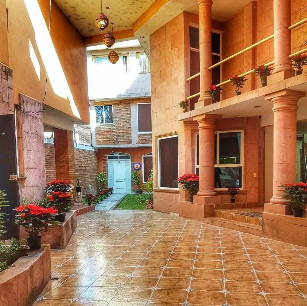 Hotel Alameda Maravatío Extérieur photo
