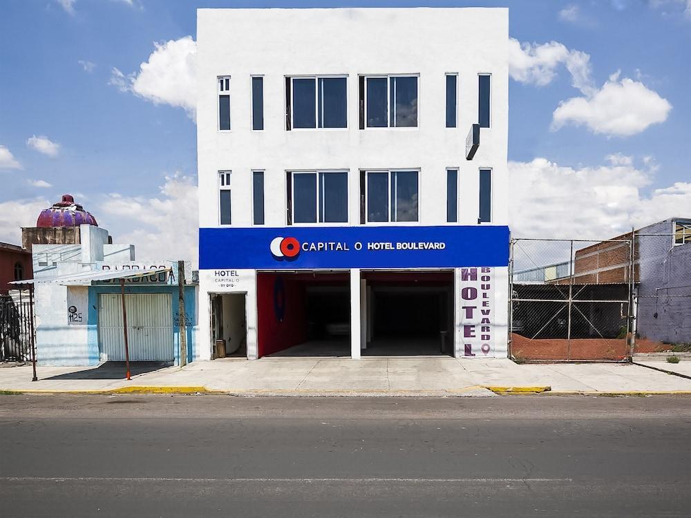 Hotel Alameda Maravatío Extérieur photo